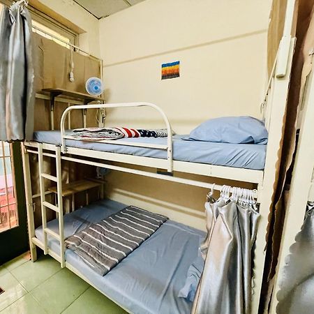 花ren Hostel Хошимін Екстер'єр фото