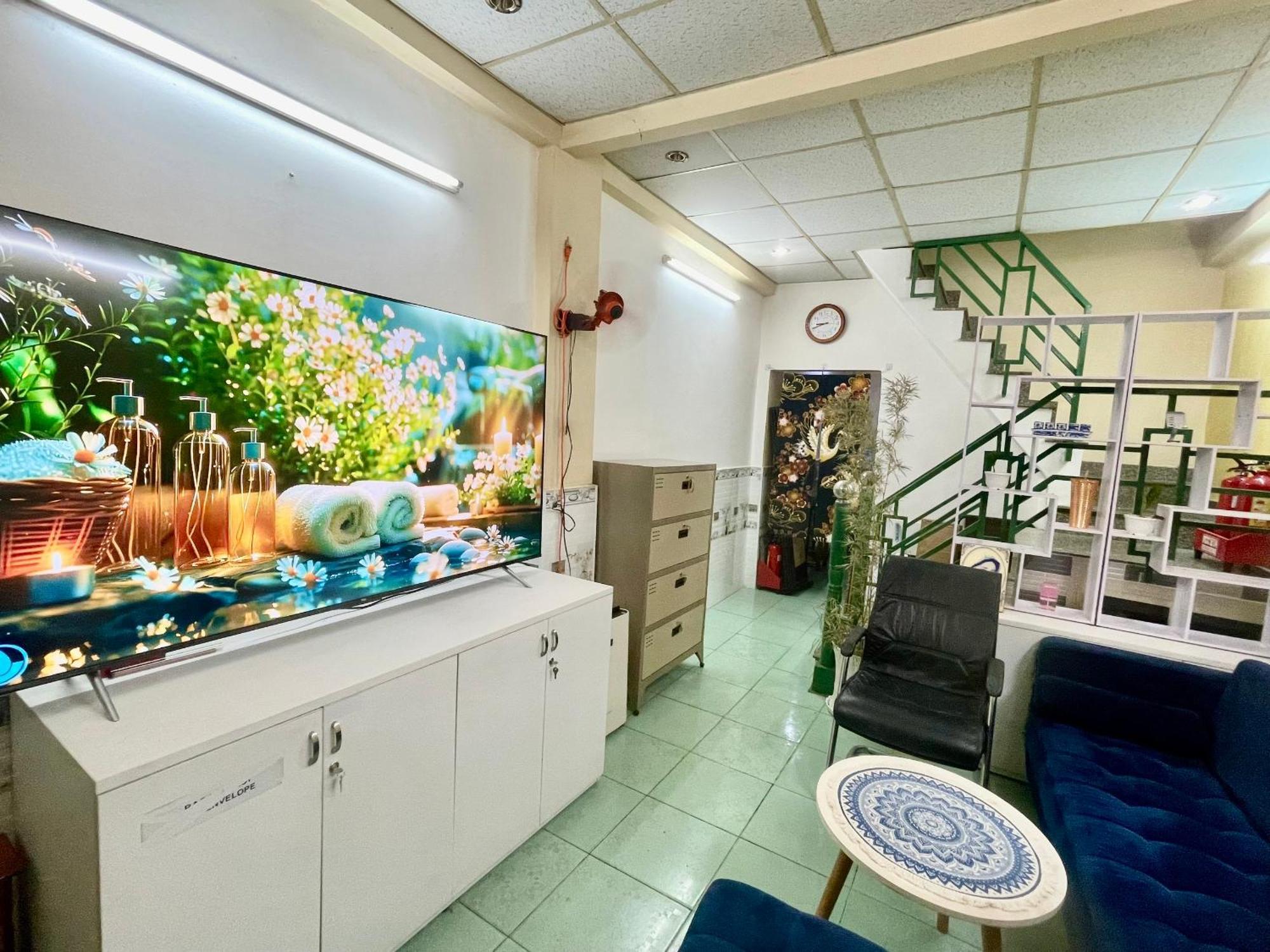 花ren Hostel Хошимін Екстер'єр фото