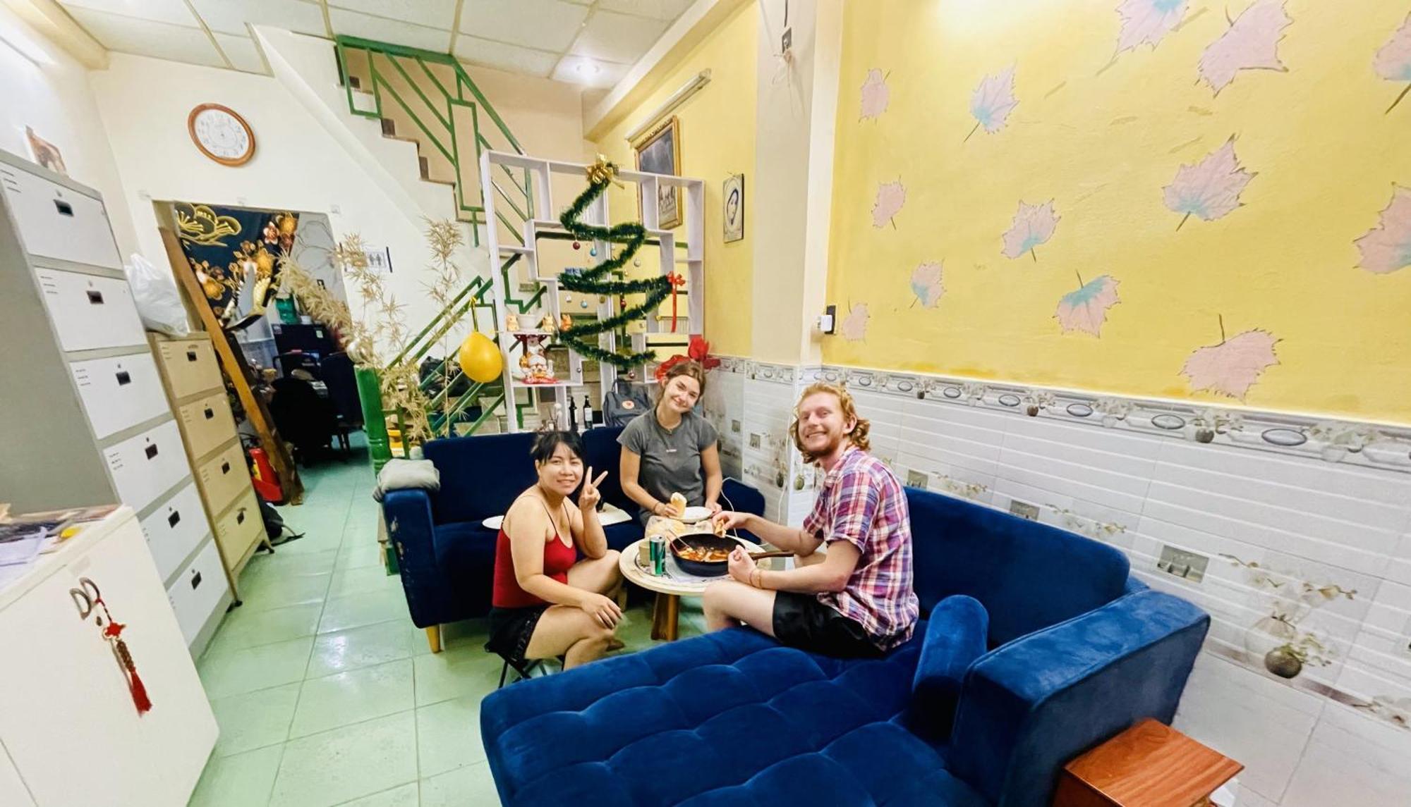花ren Hostel Хошимін Екстер'єр фото